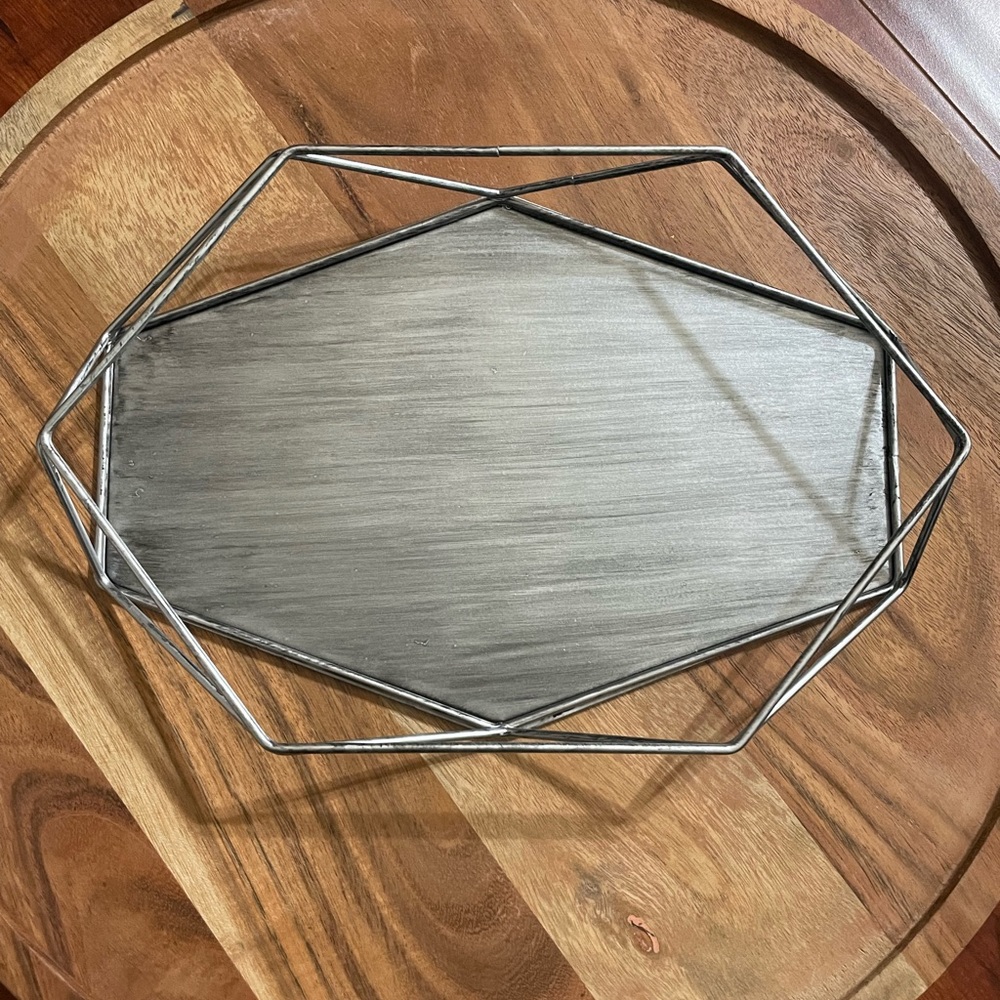 Matte Silver Make-Up Jewelry Candles Key Decor Tray